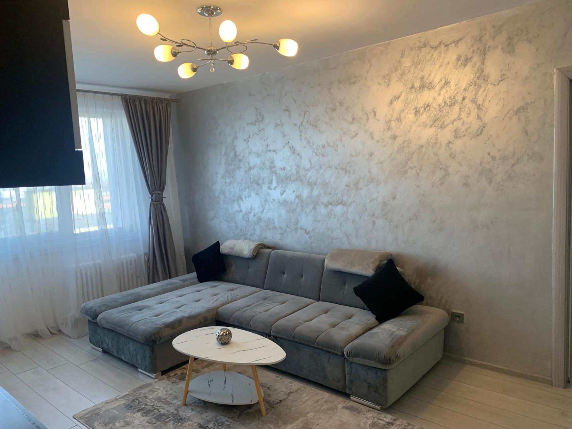 Victoriei Boulevard Private Apartment Брашов Екстериор снимка